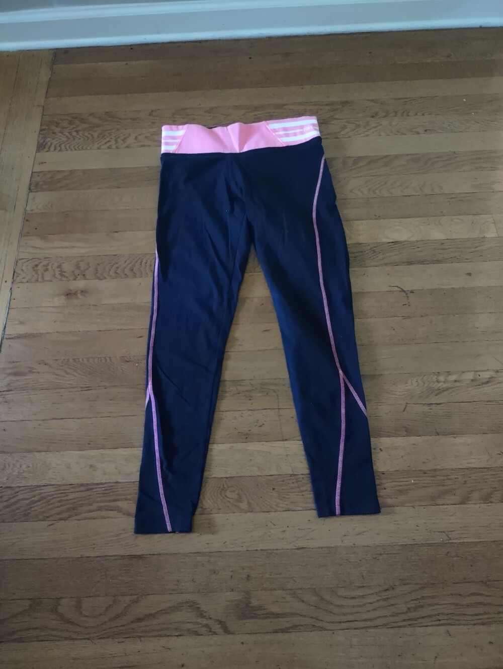 PINK victoria's secret yoga leggings black pink striped waistband athleisure S